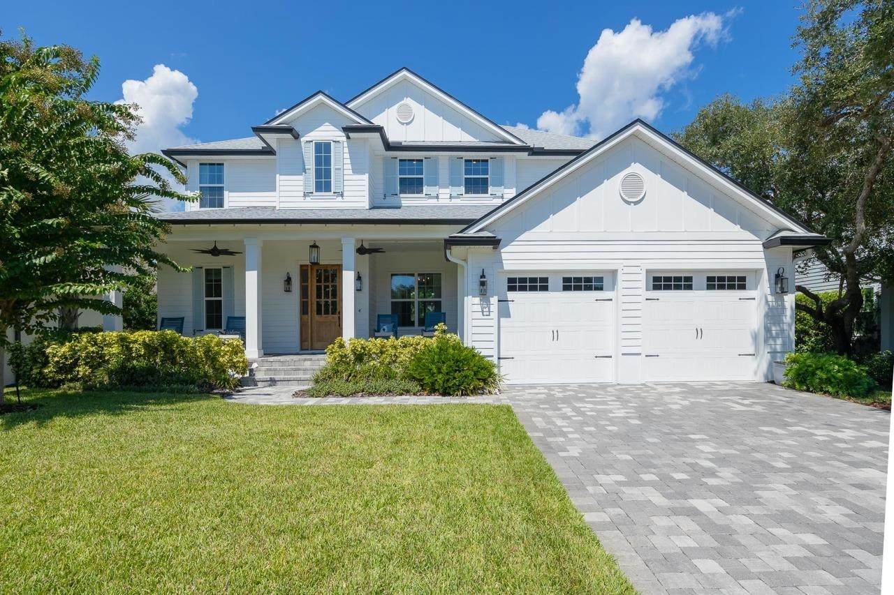 136 Espanita Blvd - Photo 1