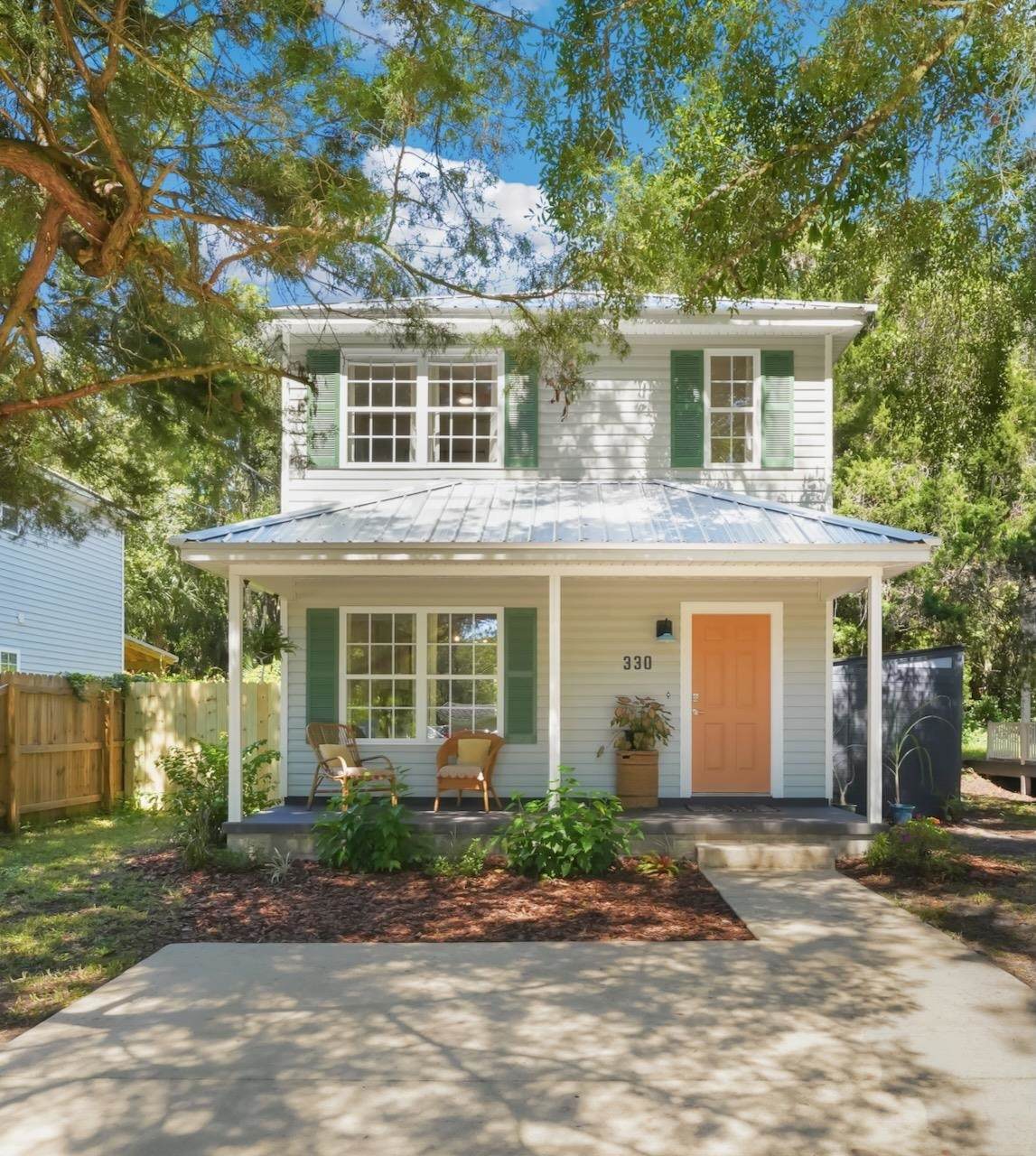 330 Saint George Ave - Photo 1