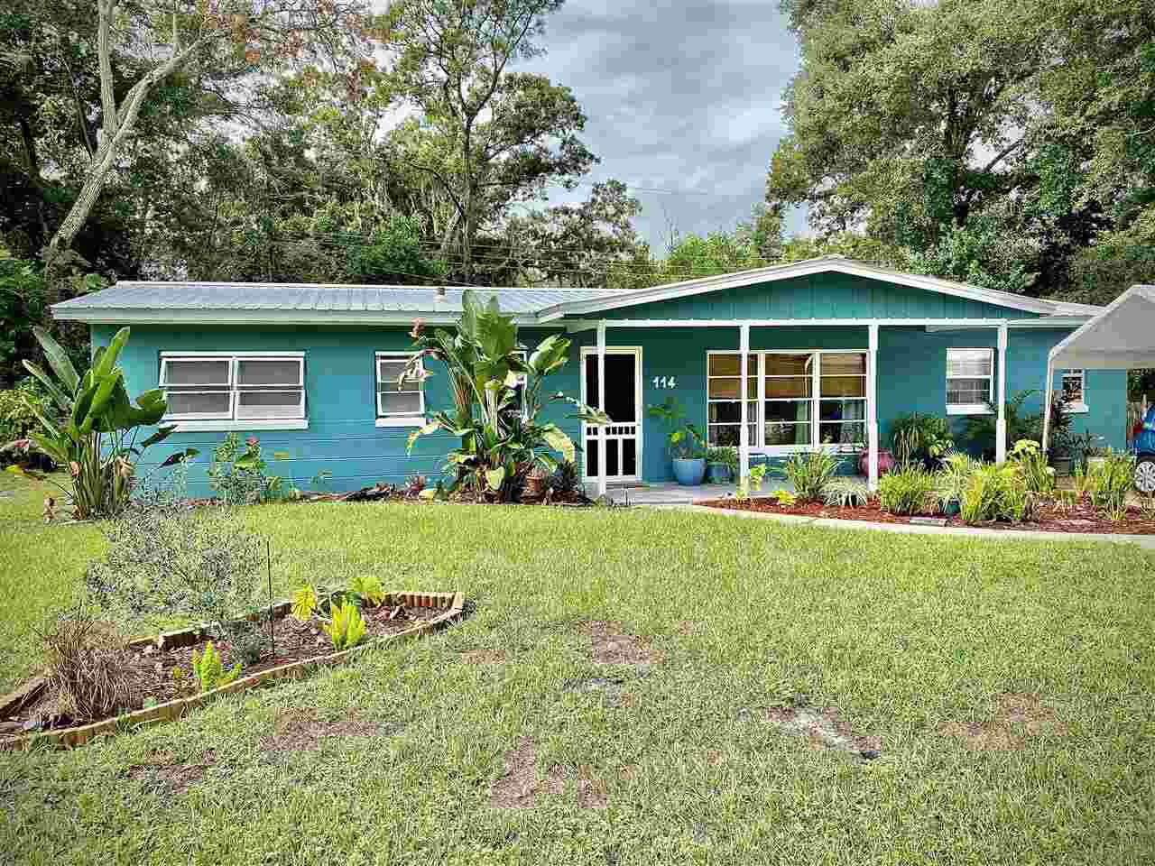 114 Crestwood Ave - Photo 1