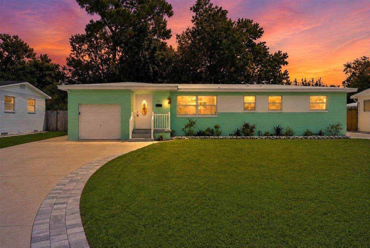 2125 Lou Dr - Photo 1