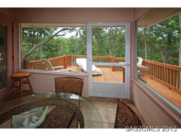 228 Lakeview Dr - Photo 1