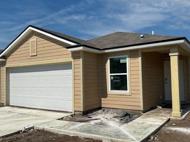 61 Stonegate Ave - Photo 1