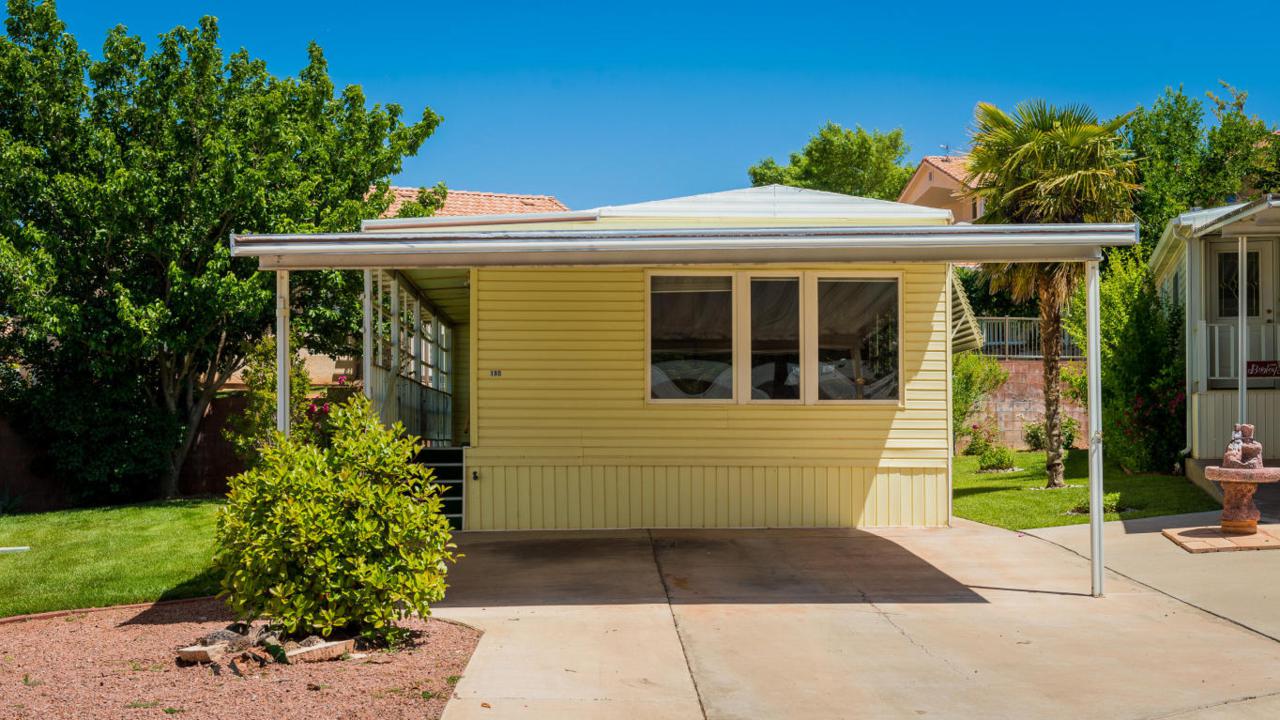 1160 Telegraph - Photo 1
