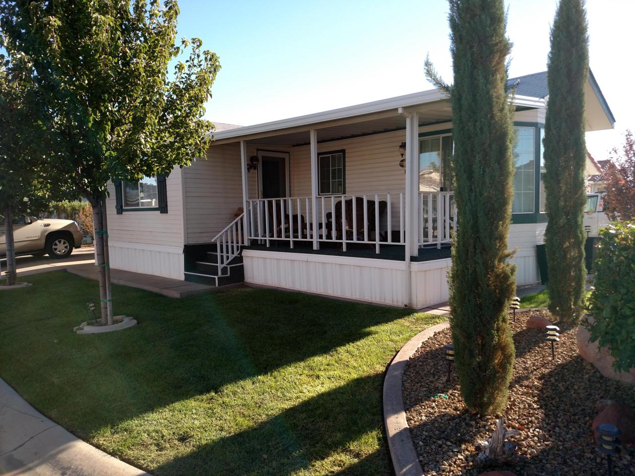 2990 Riverside Dr - Photo 1