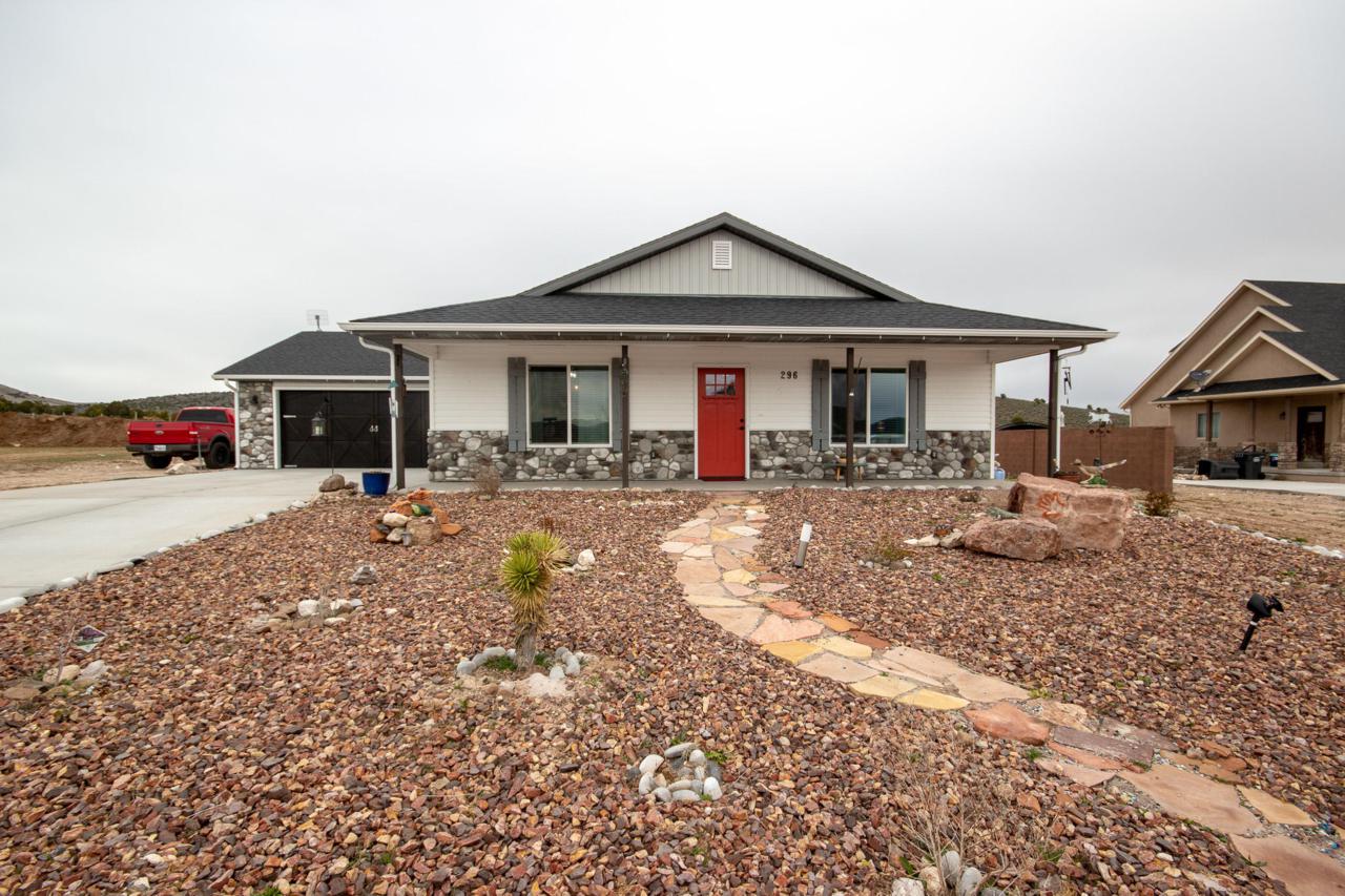 296 475 - Photo 1