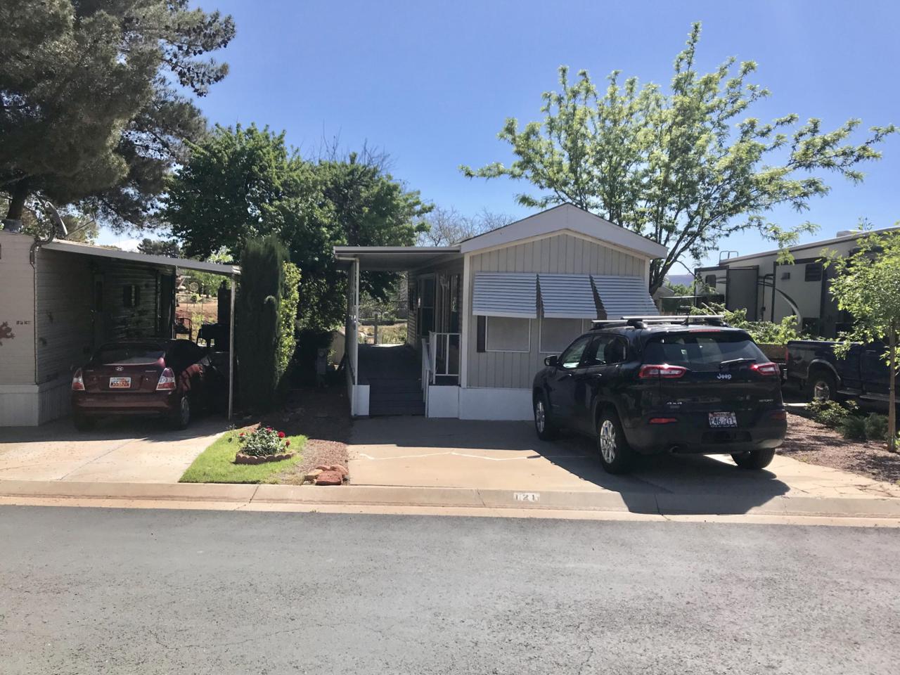 840 Twin Lakes Dr - Photo 1
