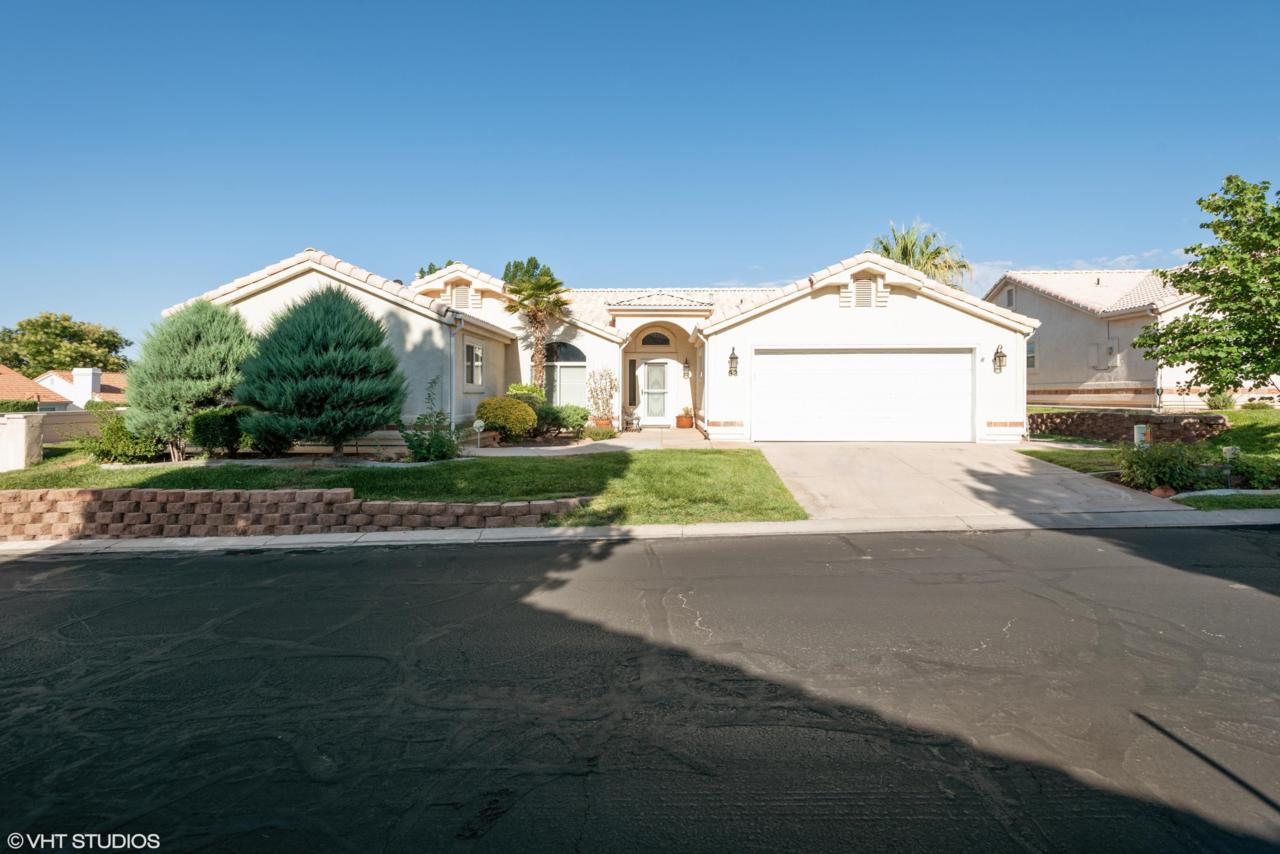 225 Valley View - Photo 1