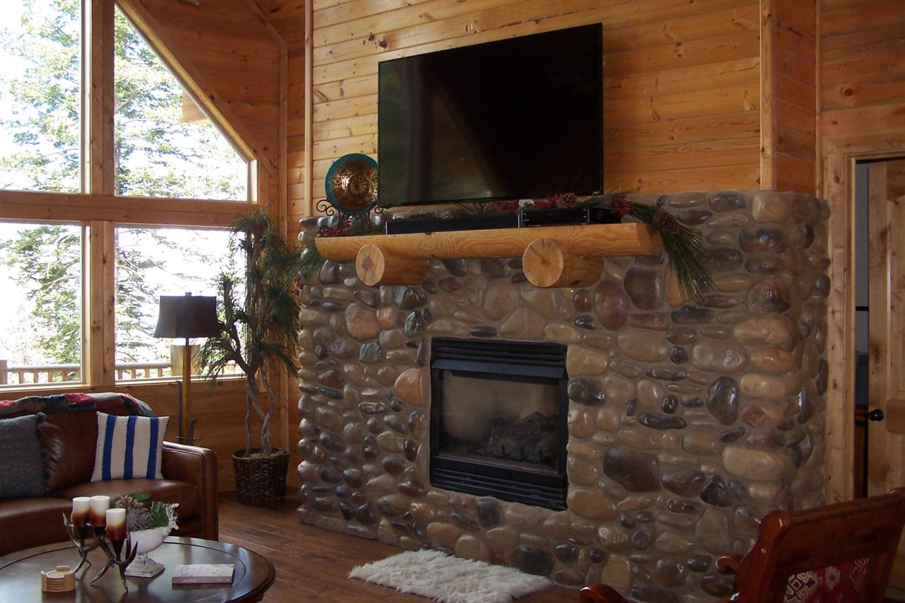 1231 Aspen - Photo 1
