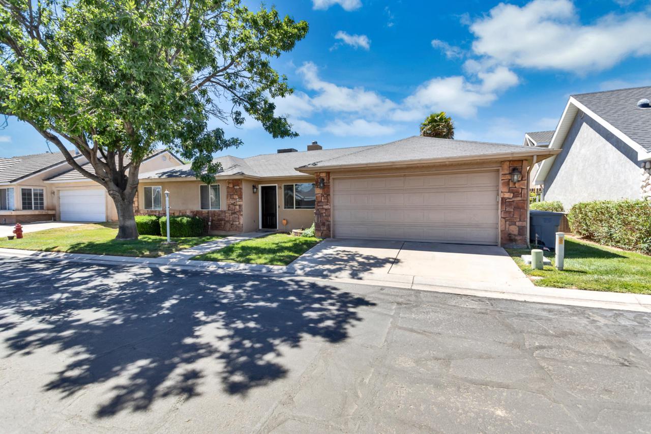2051 Canyon View - Photo 1