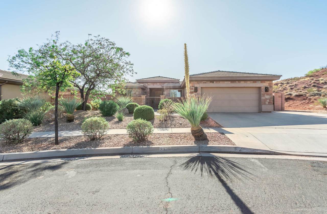 2329 Prospector Ln - Photo 1