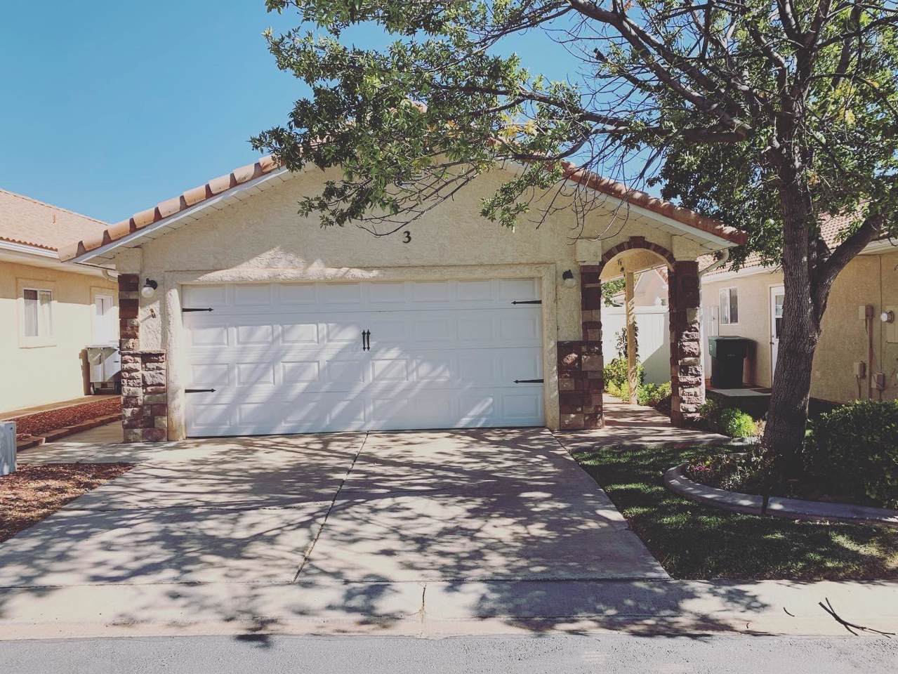 1360 Telegraph St - Photo 1