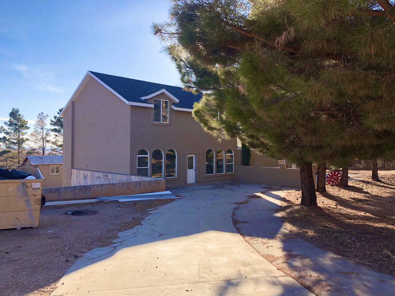 165 Utah Ave - Photo 1