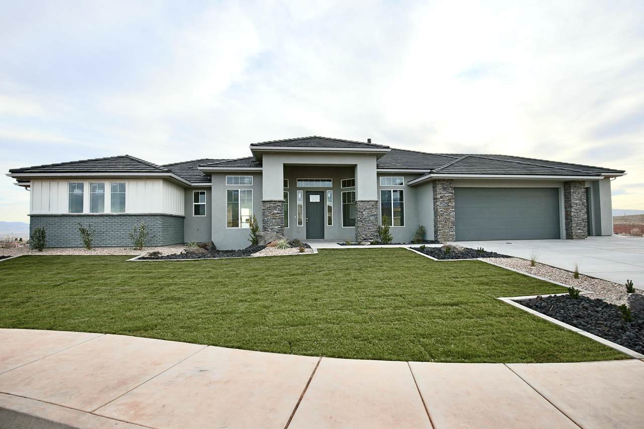 885 Grand Heights Drive - Photo 1