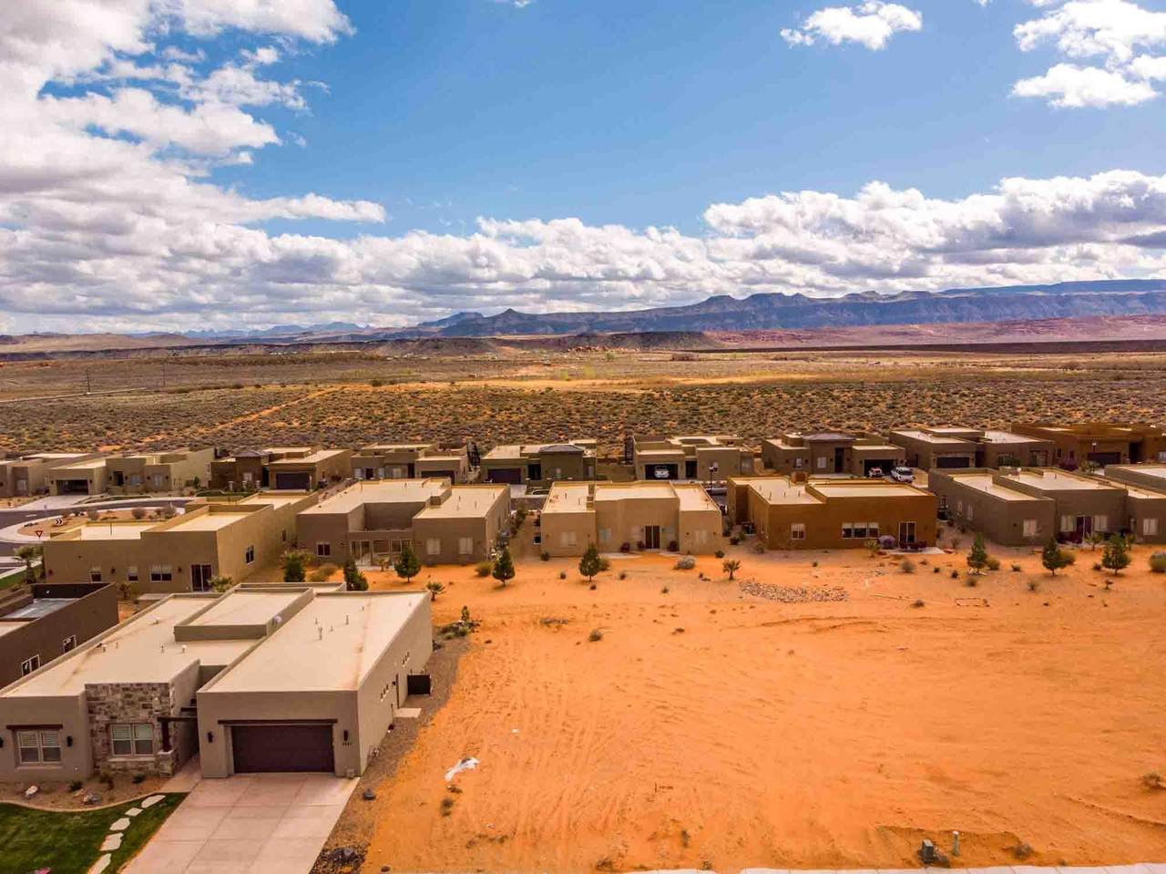 Retreat At Sand Hollow Resort - Photo 1