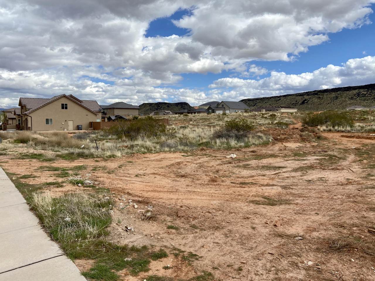 3520 W - Photo 1