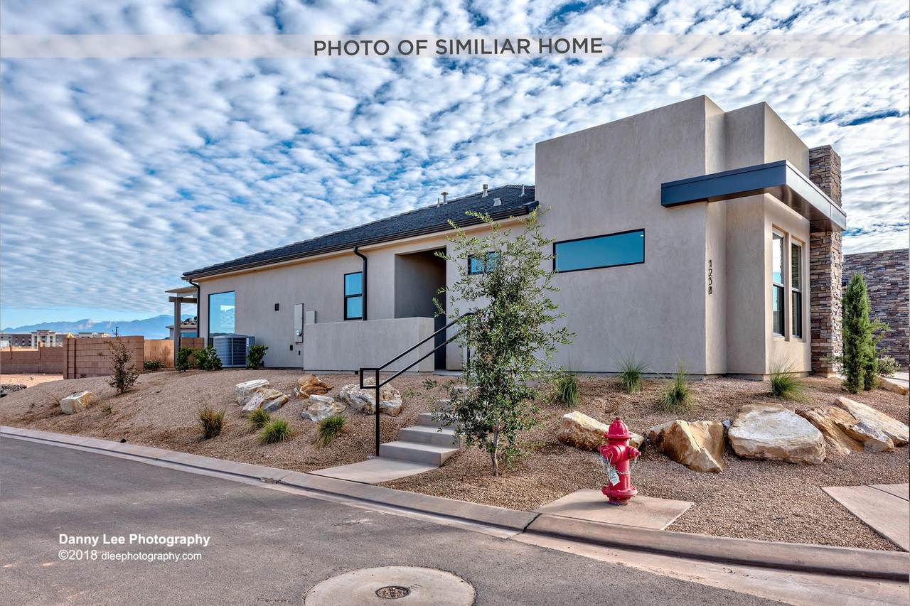 1217 Graham Dr - Photo 1