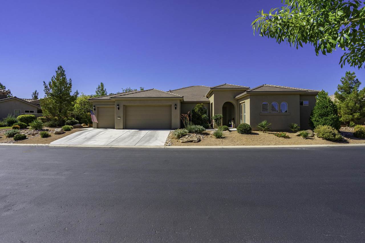 2141 Horizon View Dr - Photo 1