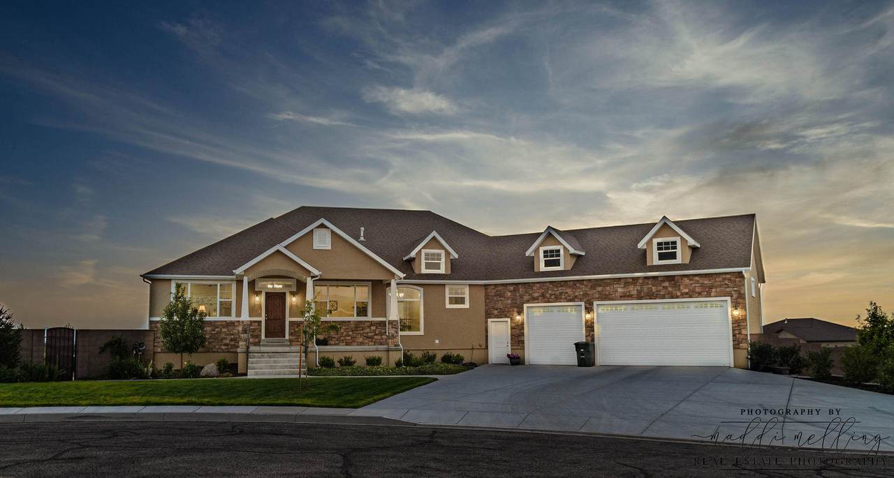 4955 Ashlee Circle - Photo 1