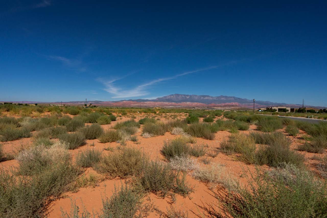 Hideaway Place - Photo 1