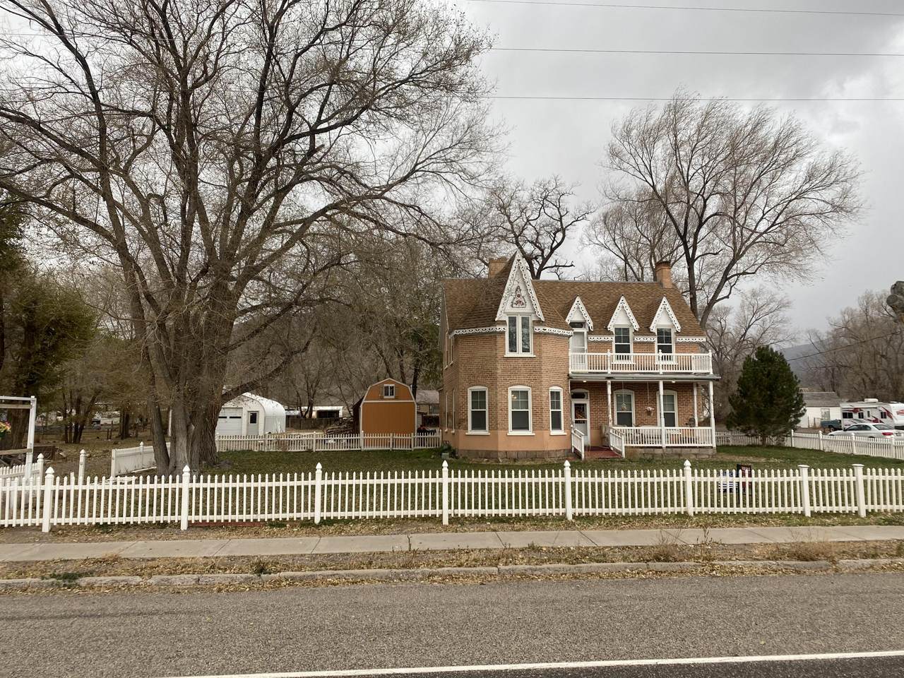 95 Main St - Photo 1