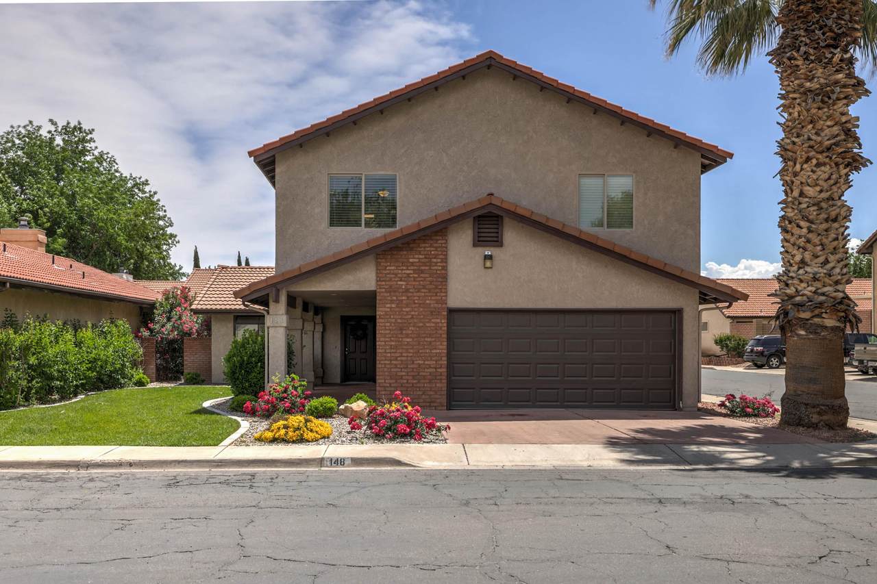 545 Valley View Dr - Photo 1