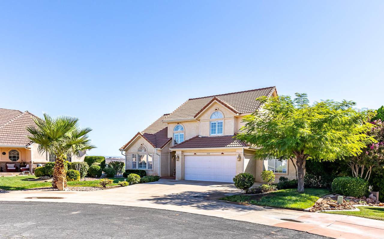 2131 Harmony Cir - Photo 1