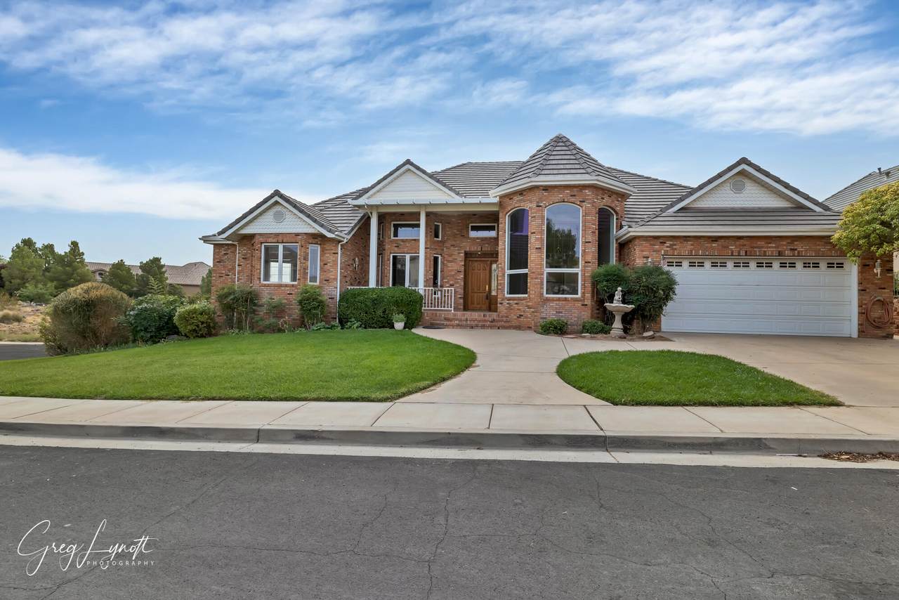 1822 Howard Ln - Photo 1