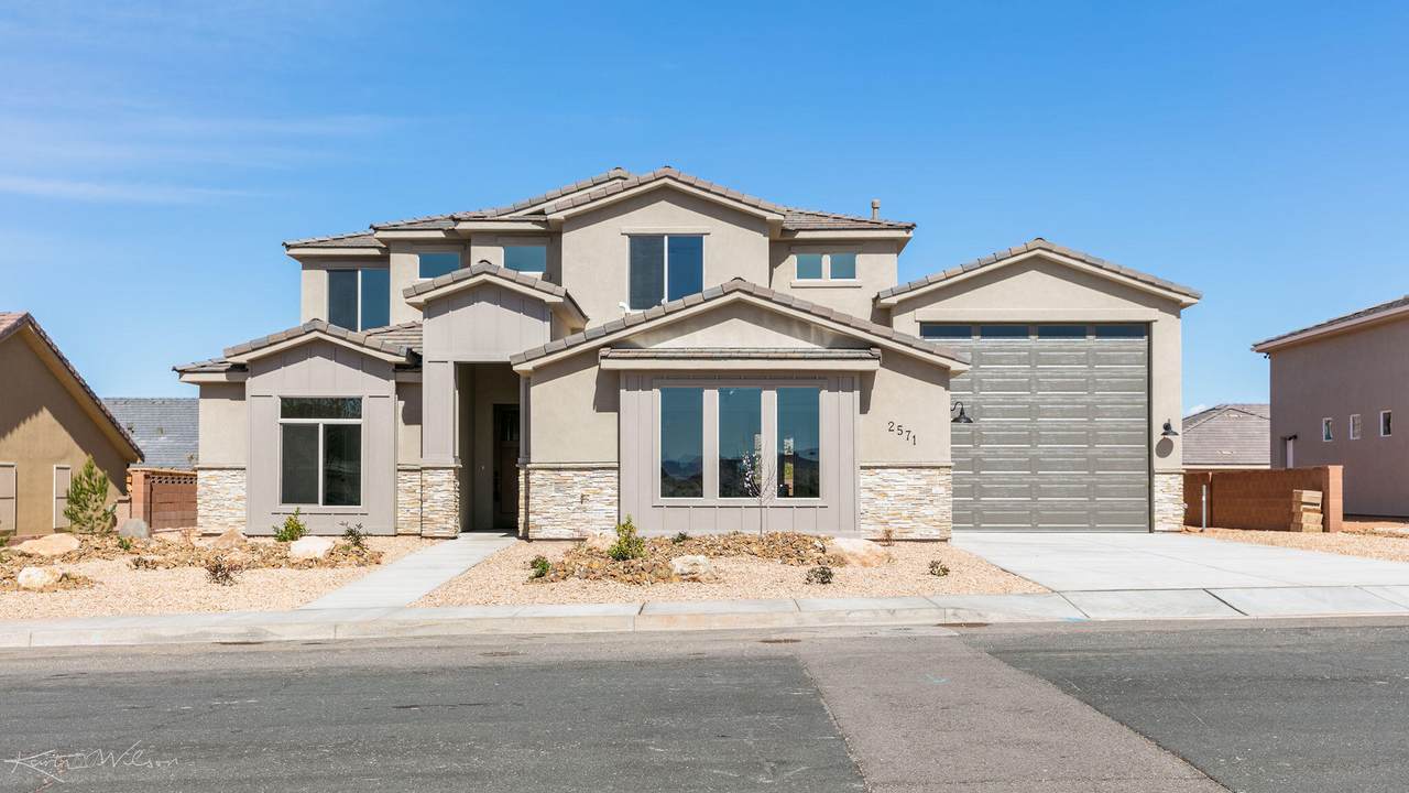 2571 Wilson Dr - Photo 1