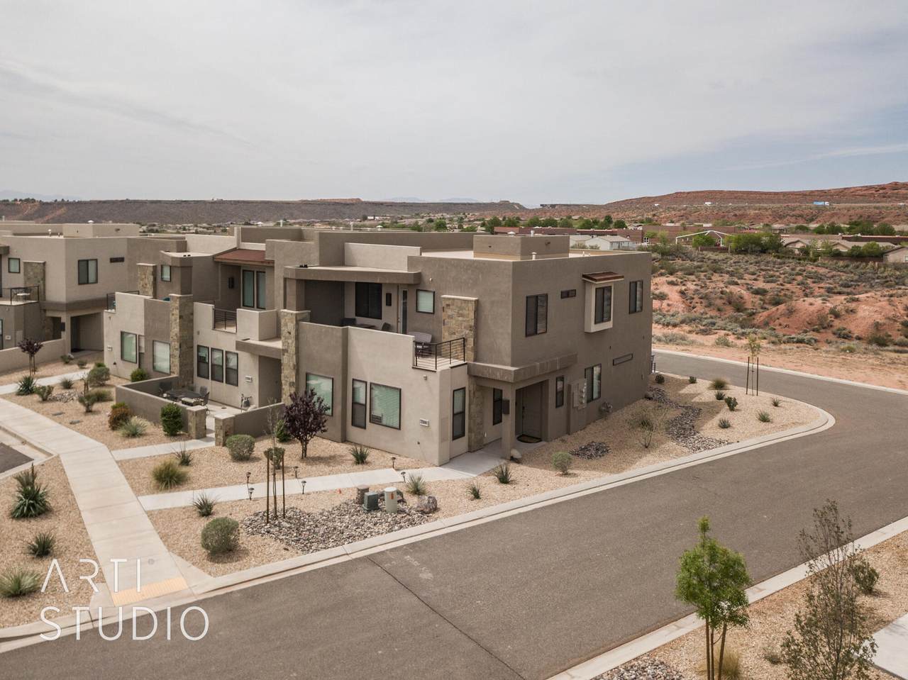2309 Park Center Dr - Photo 1
