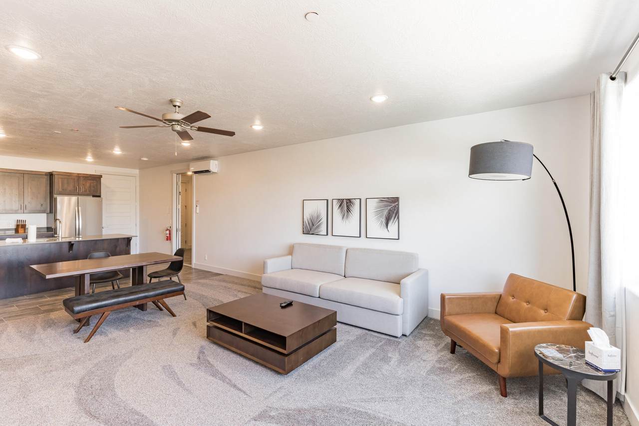 5136 Villas North Dr. - Photo 1