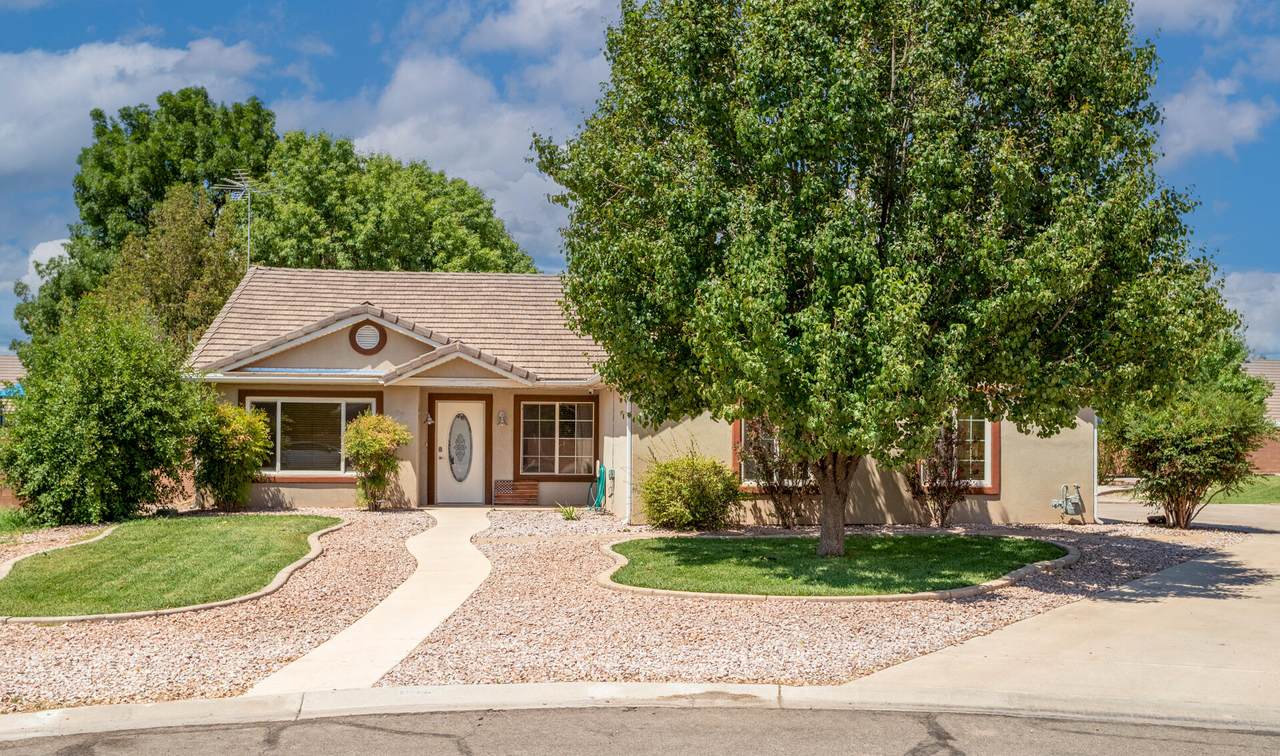 886 Churrea Dr - Photo 1