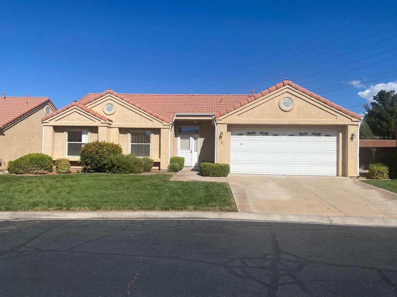 265 Dixie Dr - Photo 1