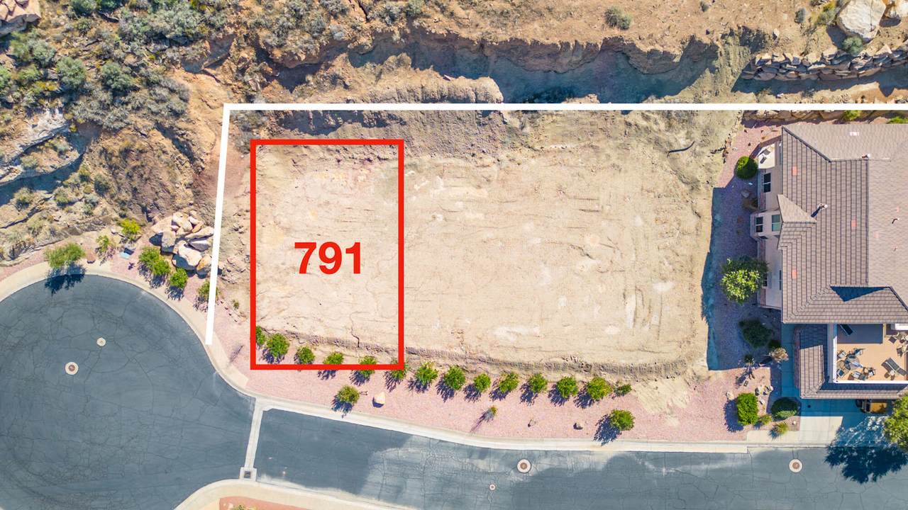 791 Hampton Rd - Photo 1