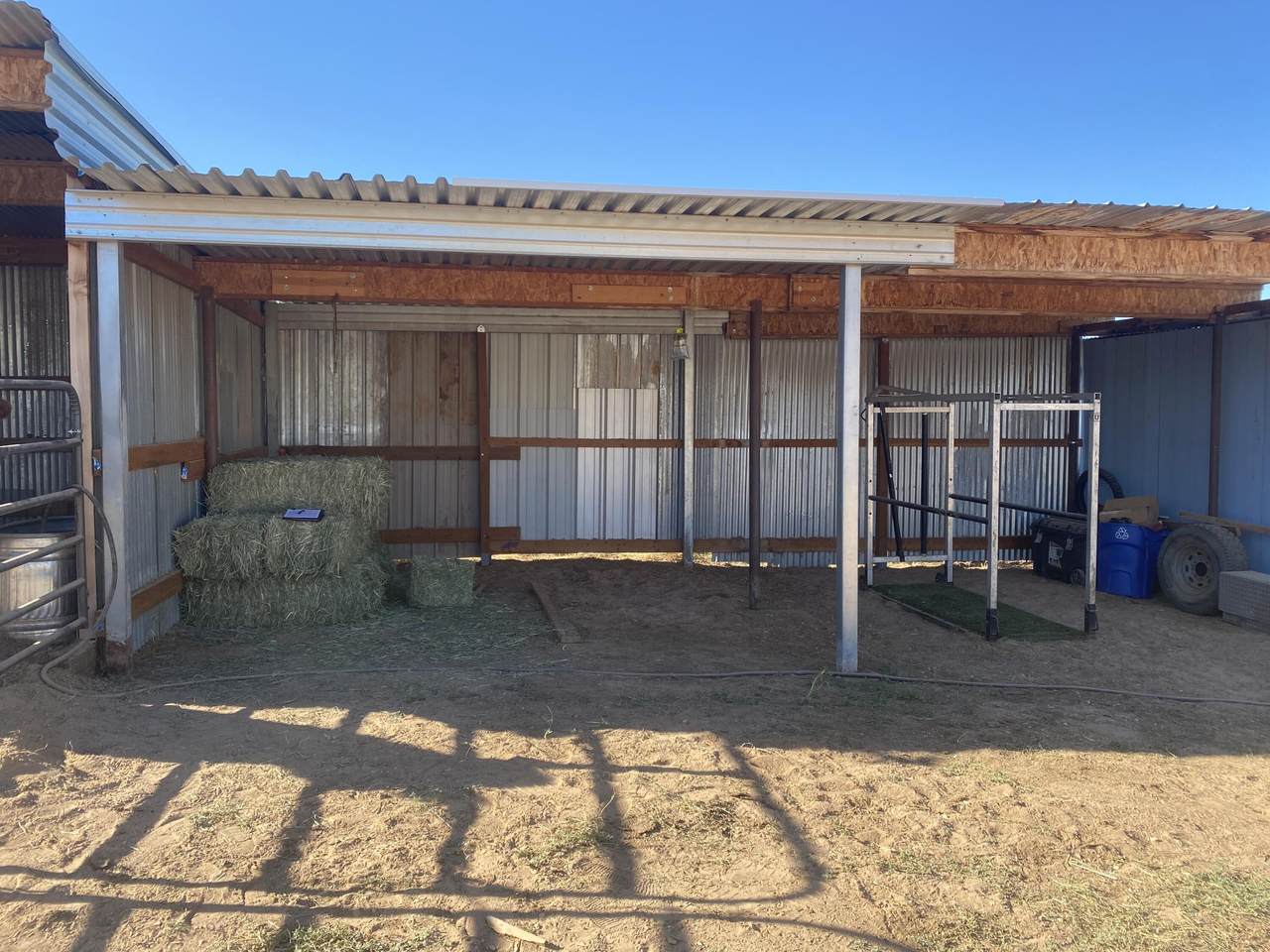 1579 Thoroughbred Rd - Photo 1