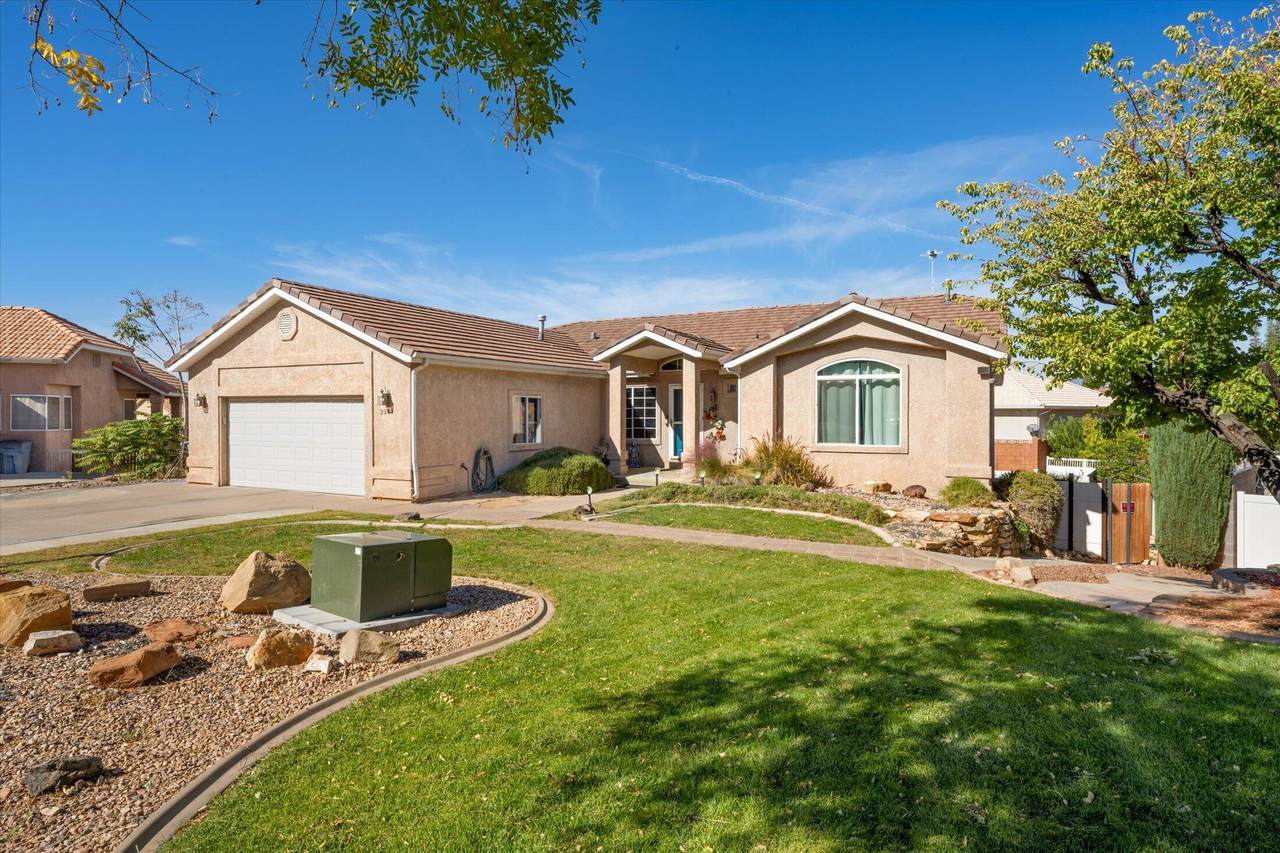 2201 San Carlos Ct - Photo 1