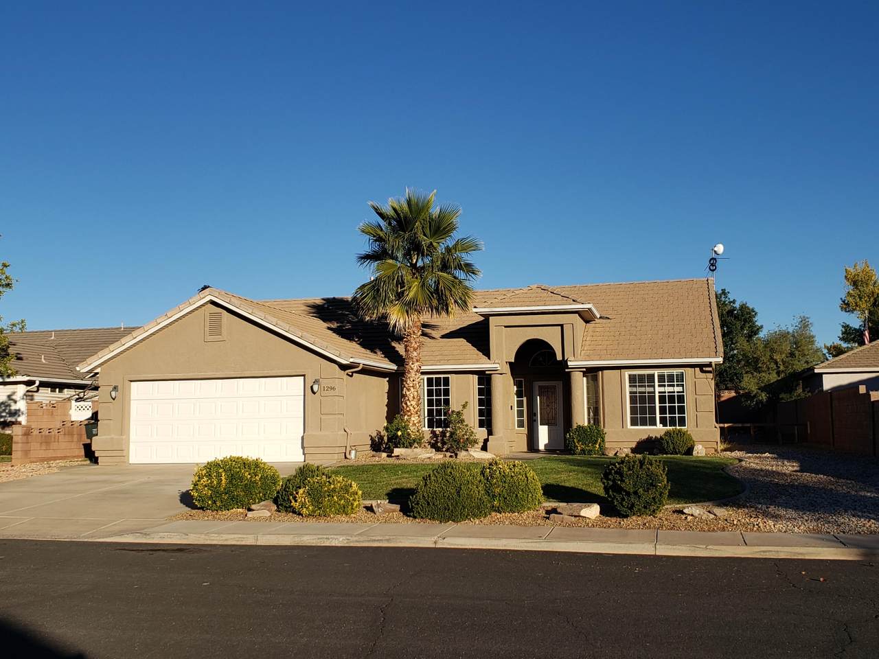 1296 1480 W Cir - Photo 1
