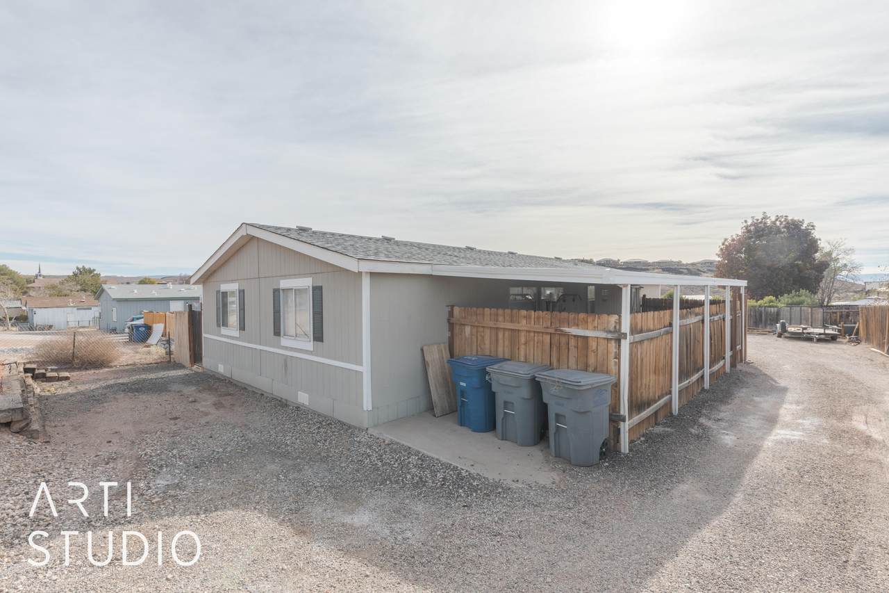 340 Telegraph St - Photo 1
