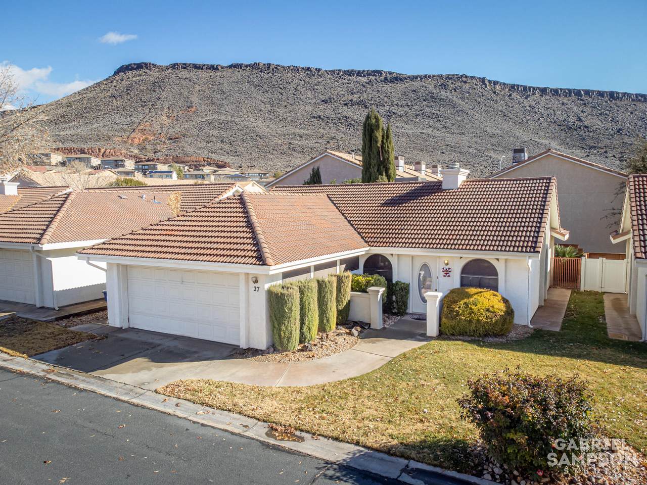 275 Valley View - Photo 1