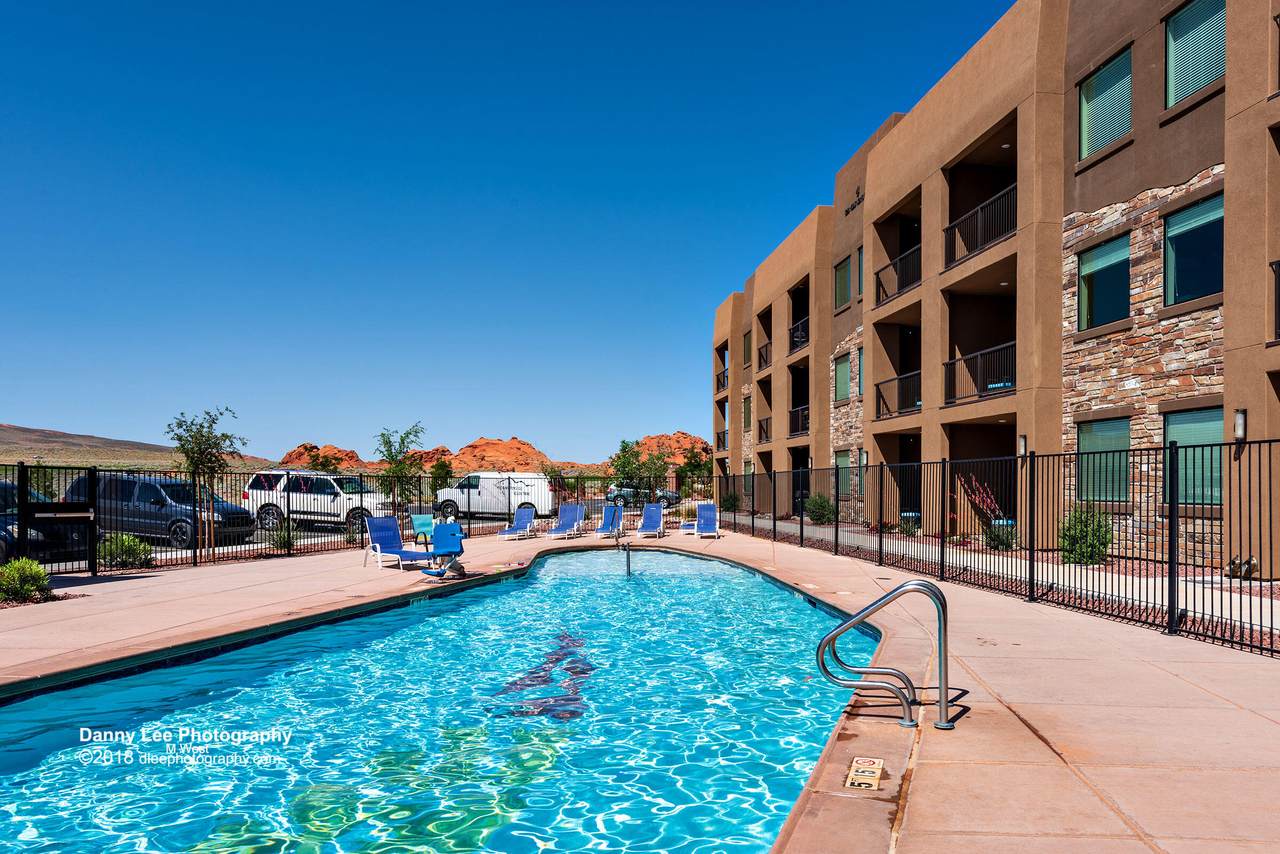 5160 Villas - Photo 1