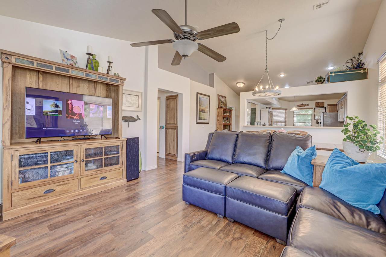 4250 Hamlet Hill Dr - Photo 1