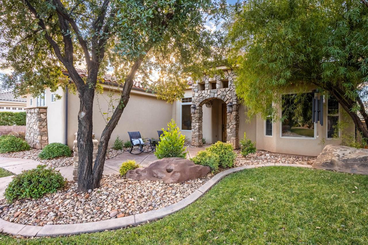 2100 Camino Real - Photo 1