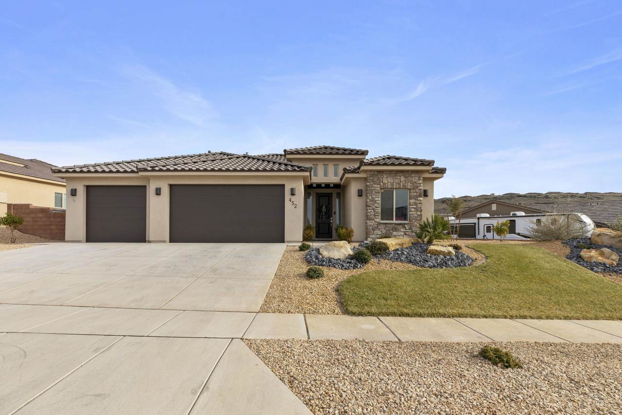 452 Sage Grouse Dr - Photo 1
