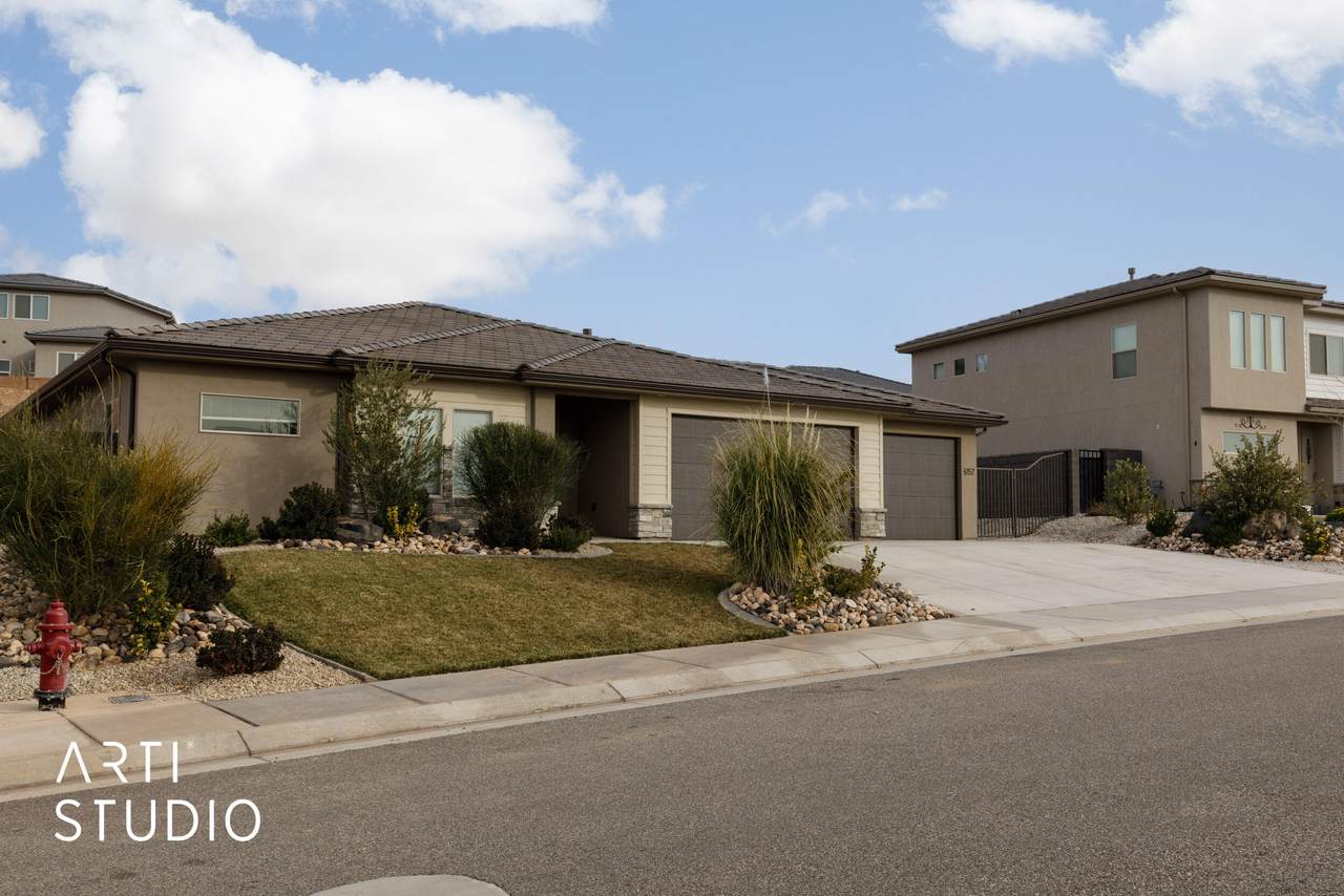 6157 Daydream Way - Photo 1