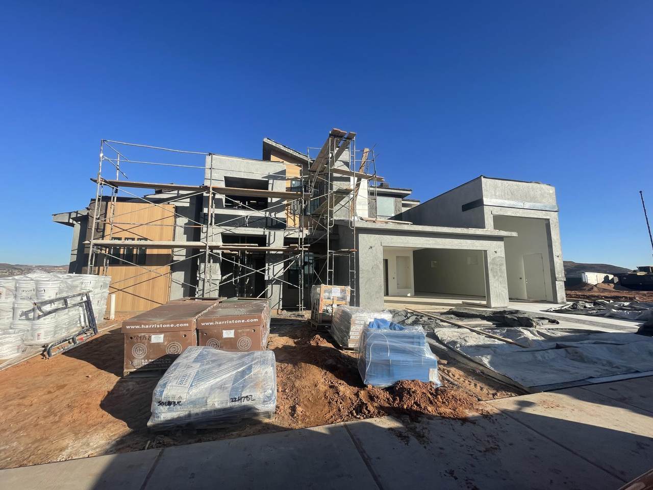 446 Johann Cir - Photo 1