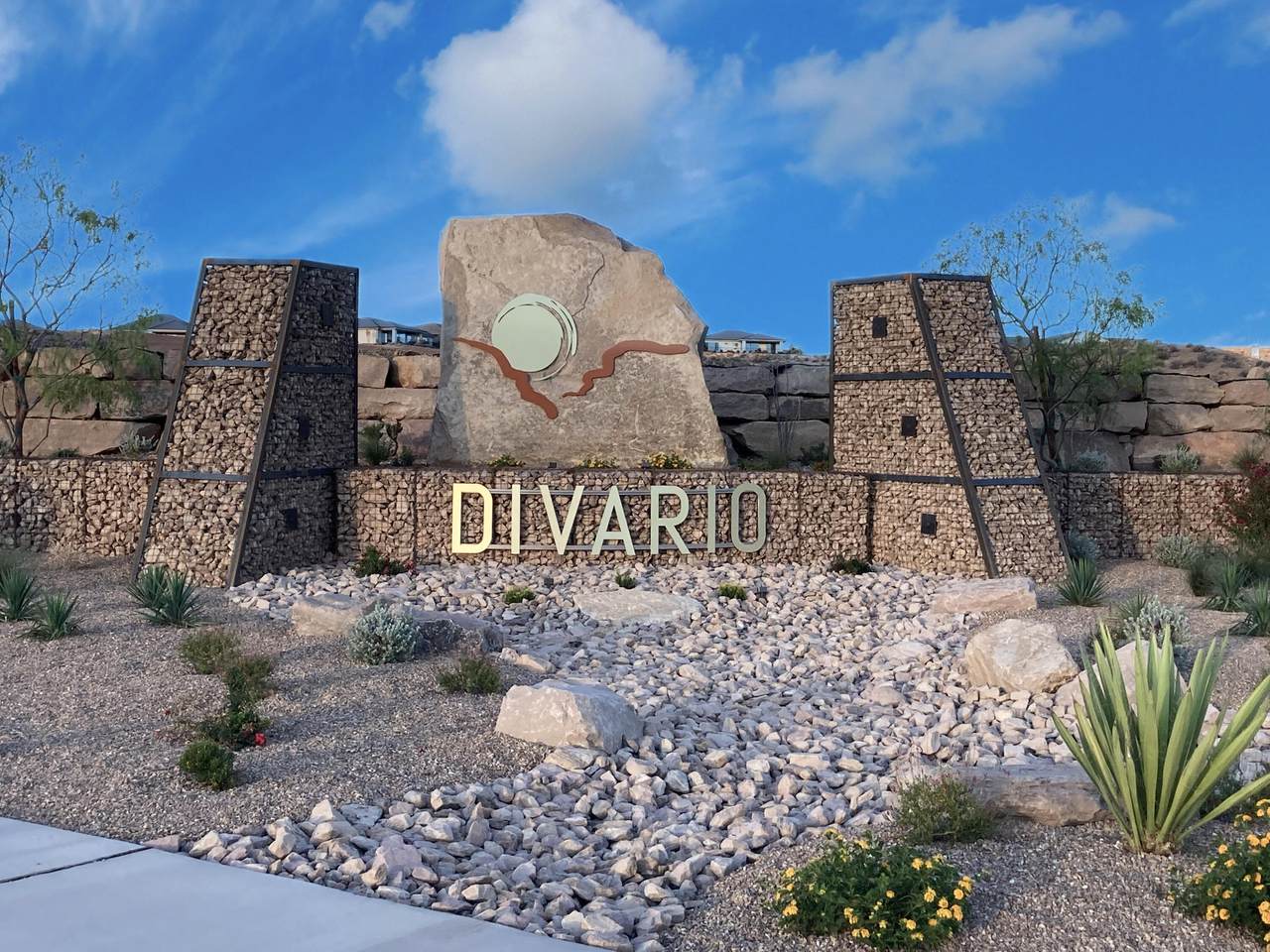 800 Divario Canyon Dr - Photo 1