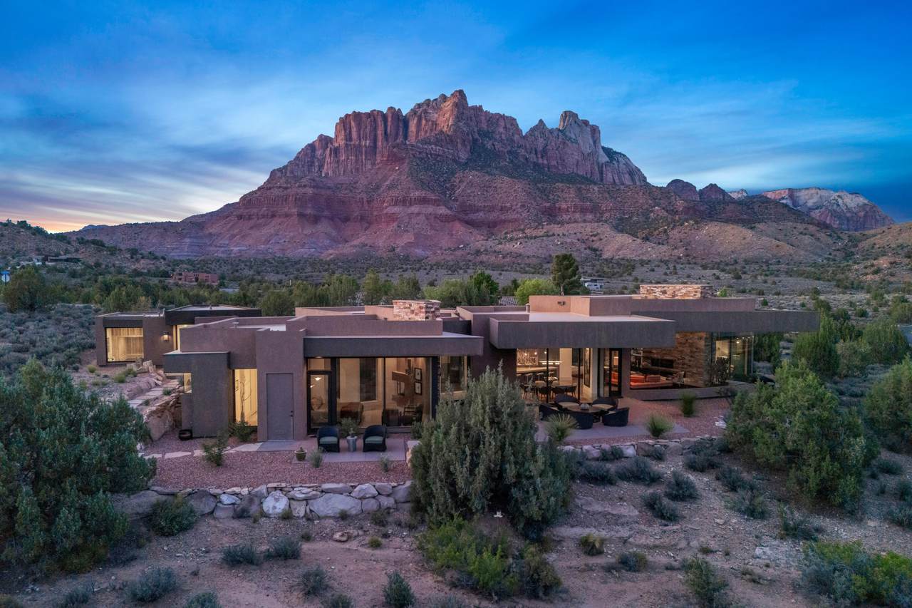 3007 Navajo Way - Photo 1