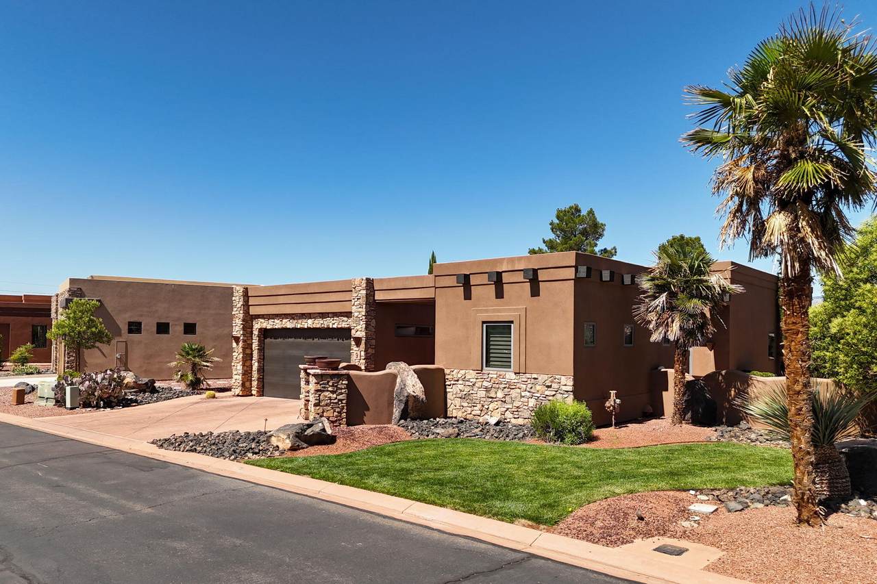 2090 Tuweap Dr - Photo 1