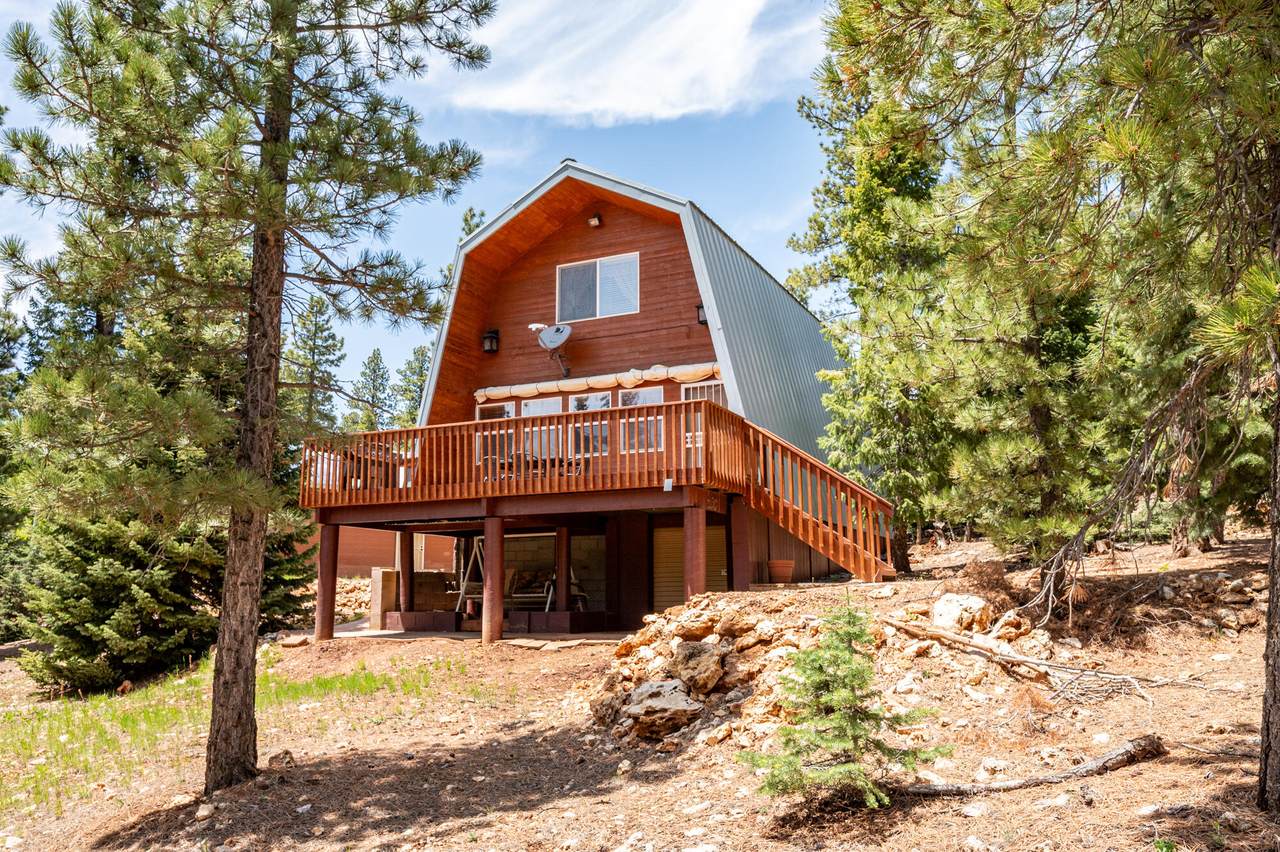 350 Forest Dr - Photo 1