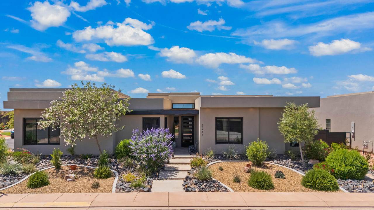 3214 Red Sands Way - Photo 1
