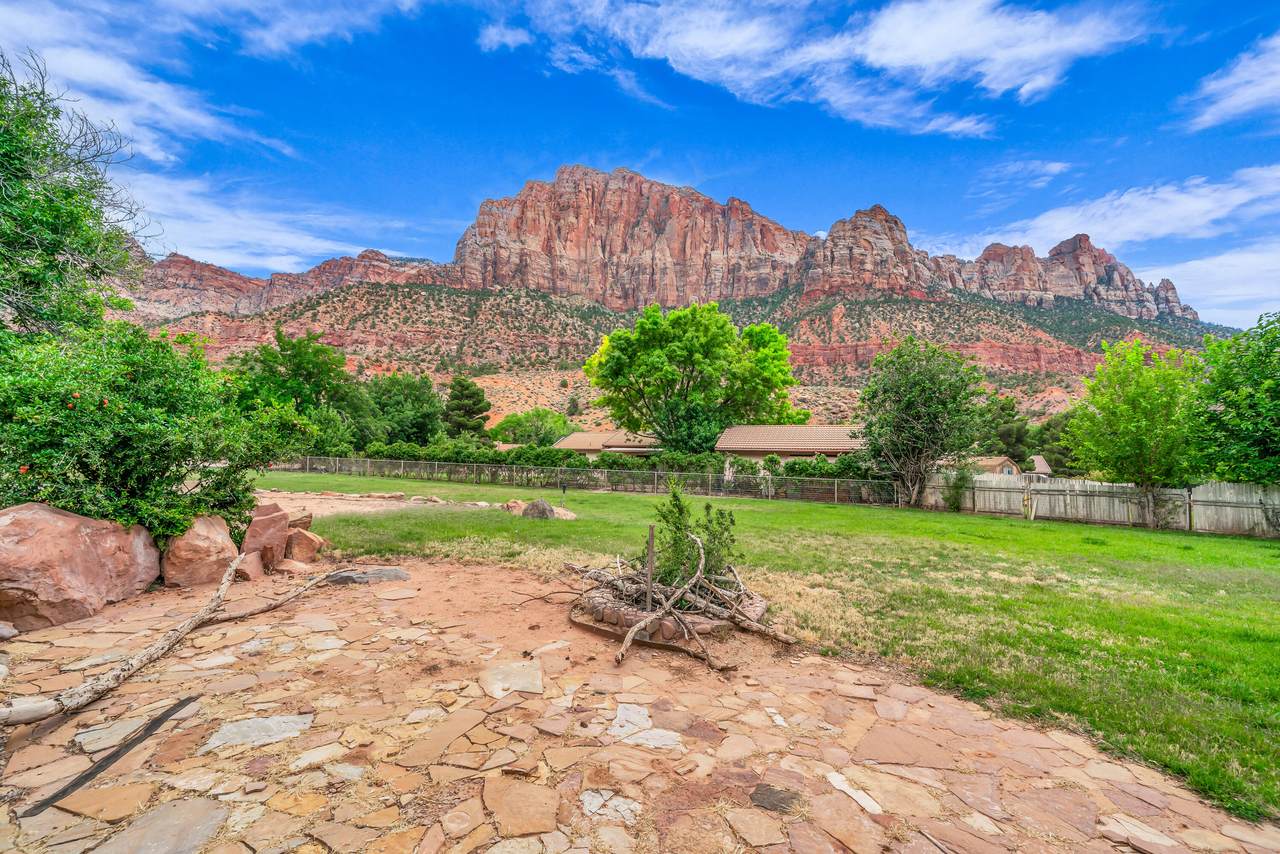 https://bt-photos.global.ssl.fastly.net/stgeorge/1280_boomver_1_25-262297-2.jpg